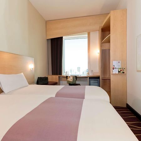 Ibis Sharq Hotel Kuwait City Bagian luar foto