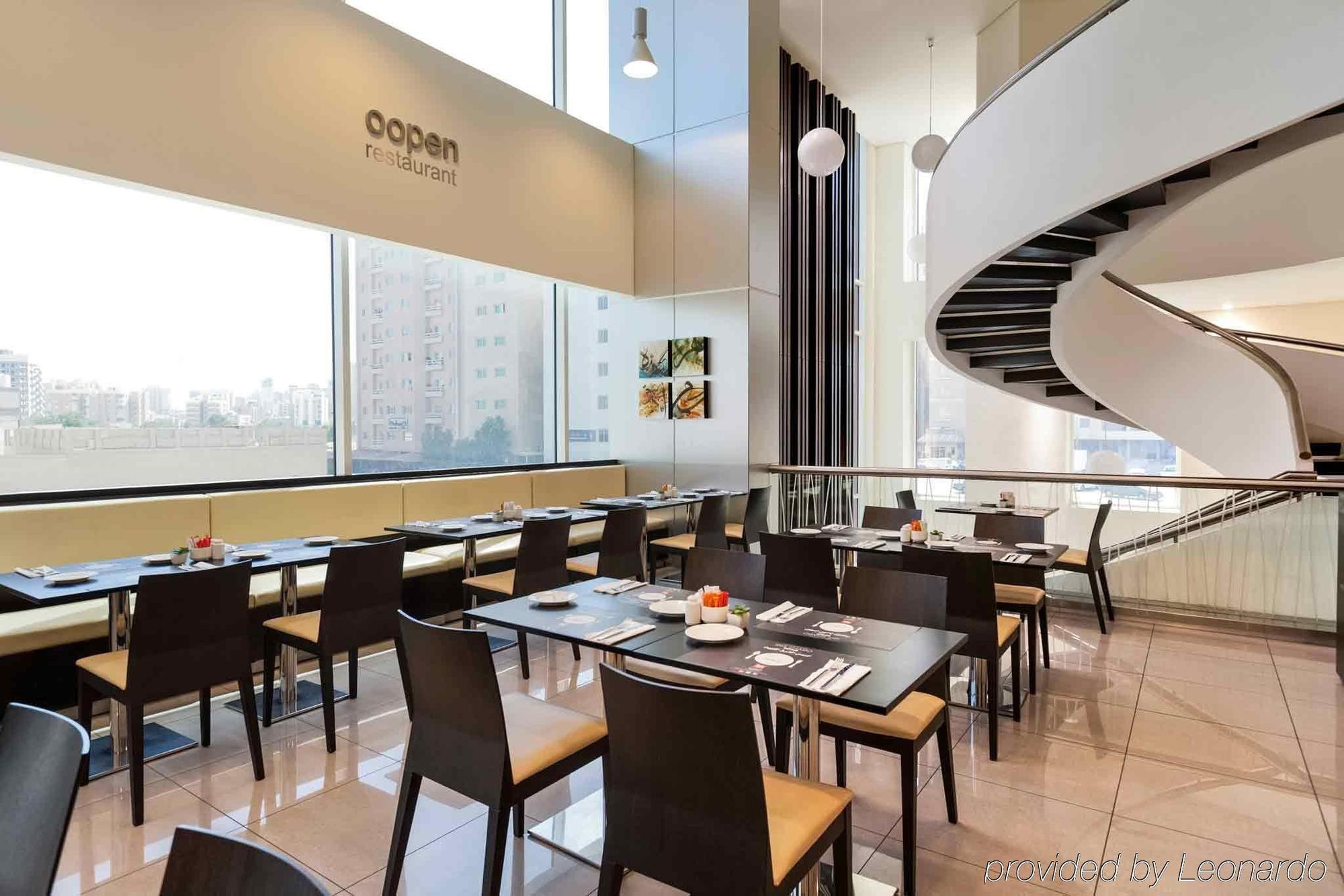 Ibis Sharq Hotel Kuwait City Bagian luar foto