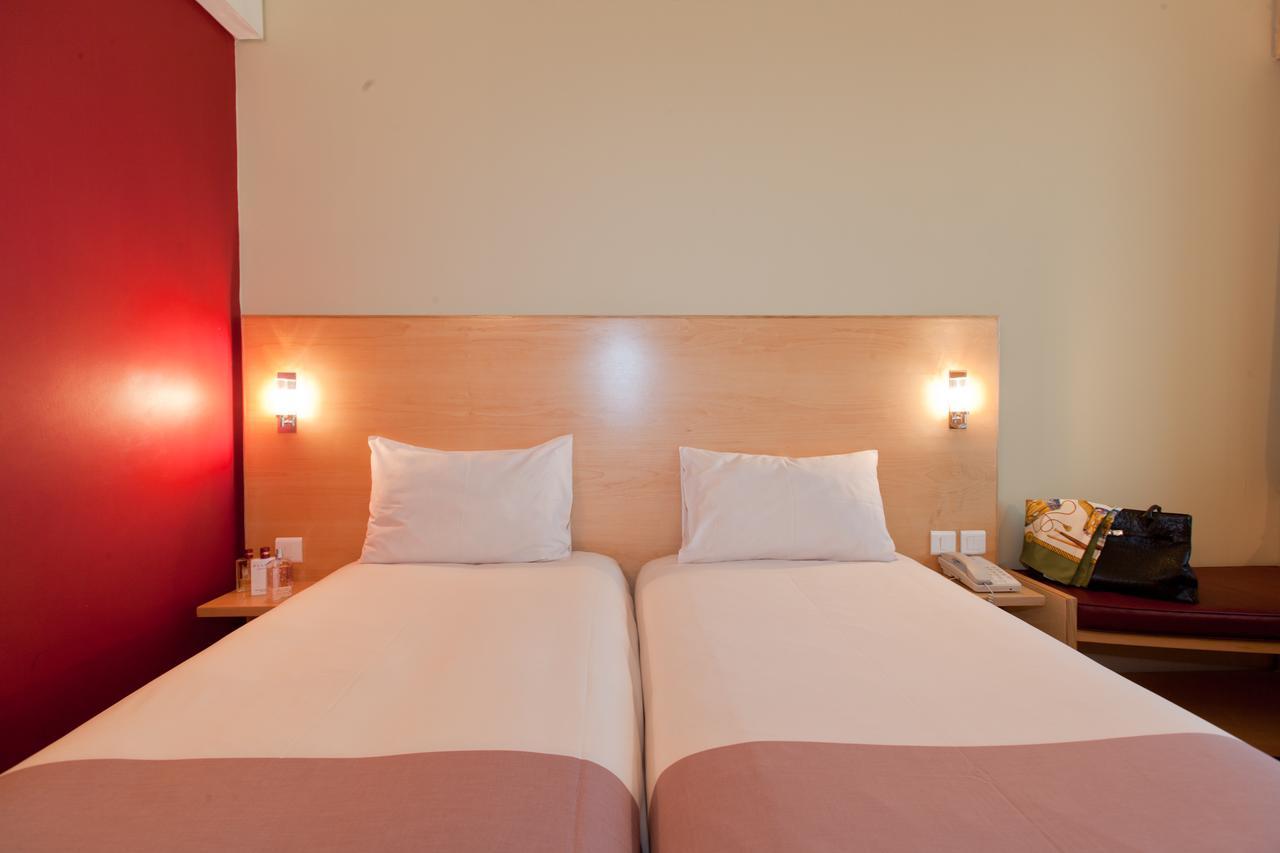 Ibis Sharq Hotel Kuwait City Bagian luar foto