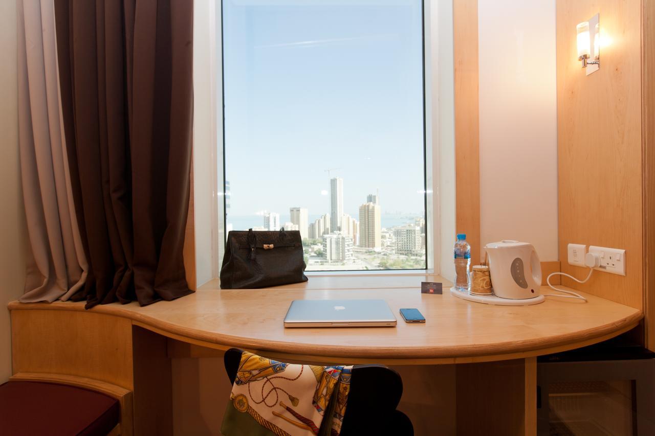 Ibis Sharq Hotel Kuwait City Bagian luar foto