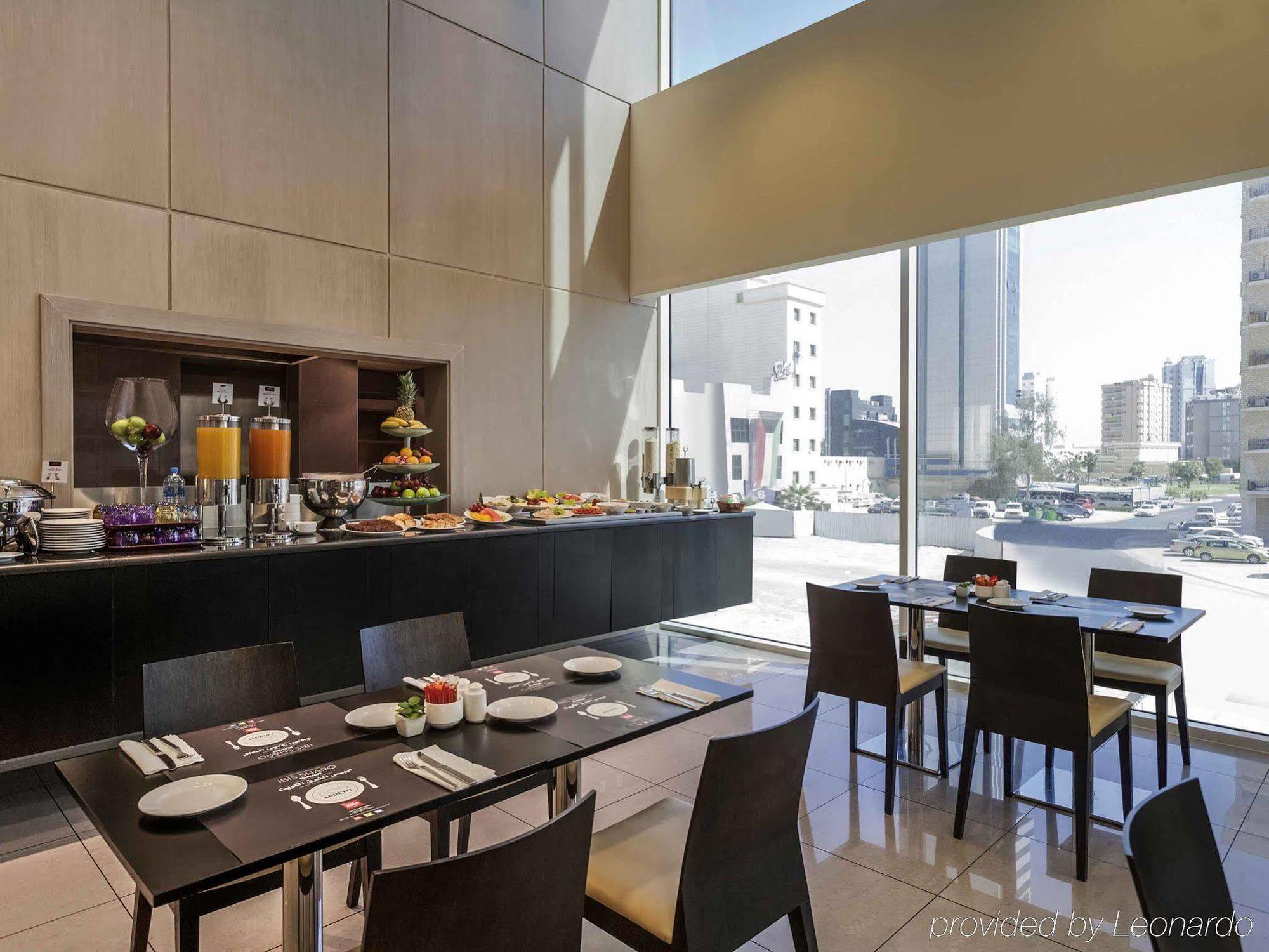 Ibis Sharq Hotel Kuwait City Bagian luar foto